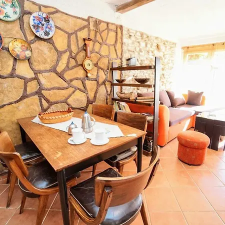 Bungalow Alka